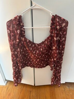 wild fable Burgundy Floral Smocked Crop Top
